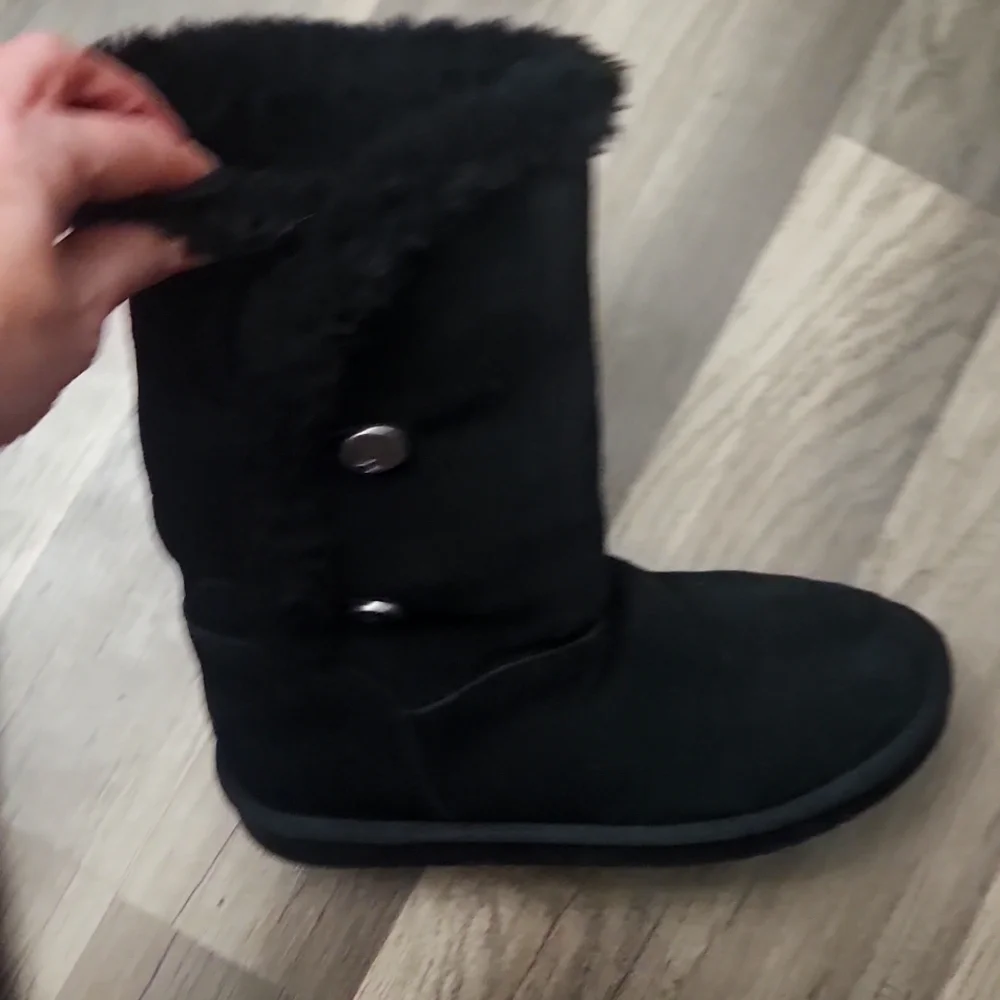 Koolaburra by UGG Kinslei Boots Size 5Y Womens 6 Black